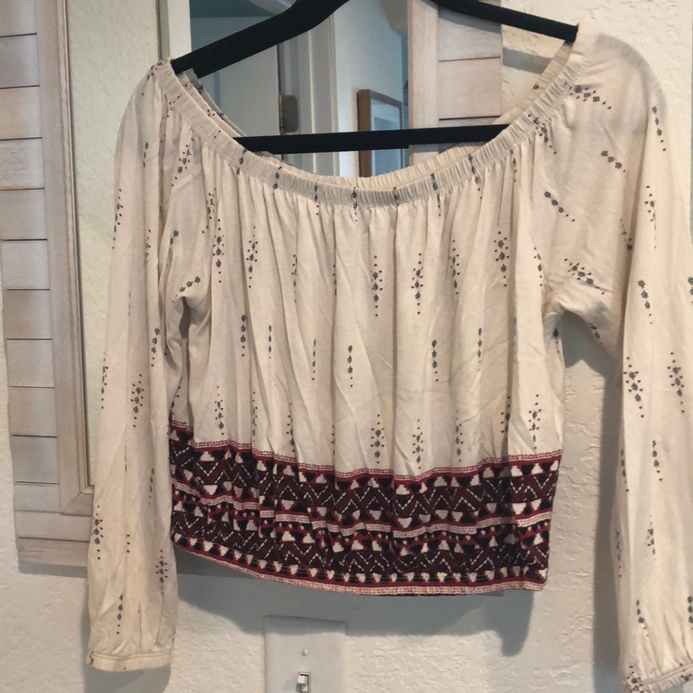 Printed off the shoulder crop top